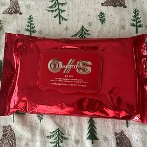 One size go off makeup remover wipes